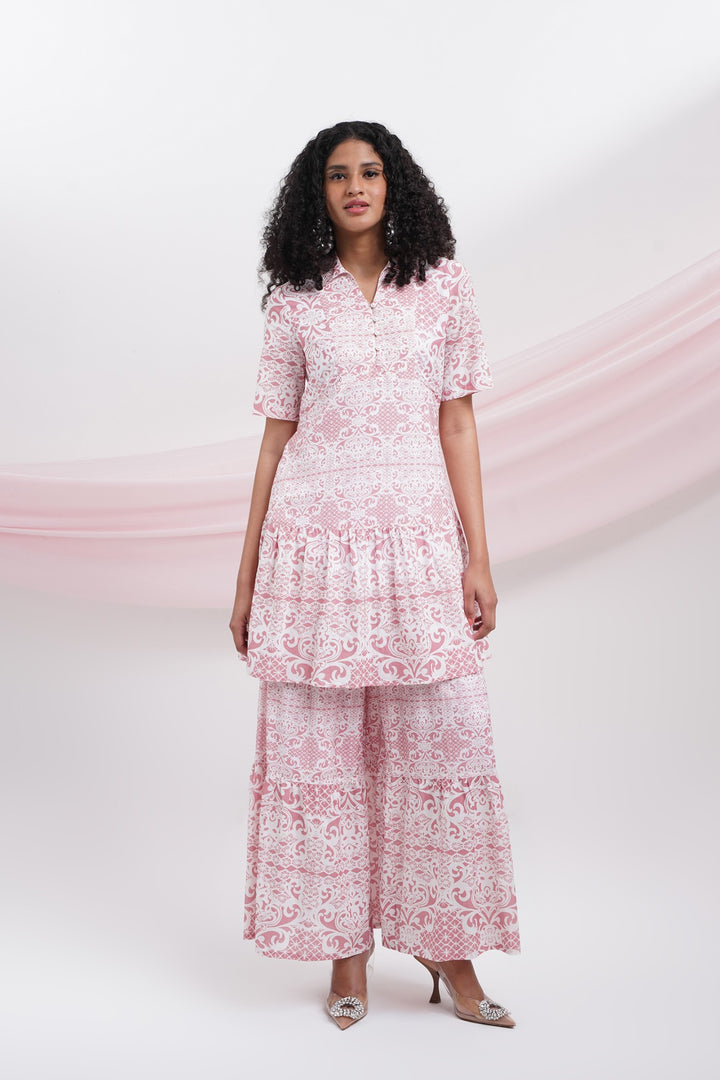 Moving On Top-Pink Lace