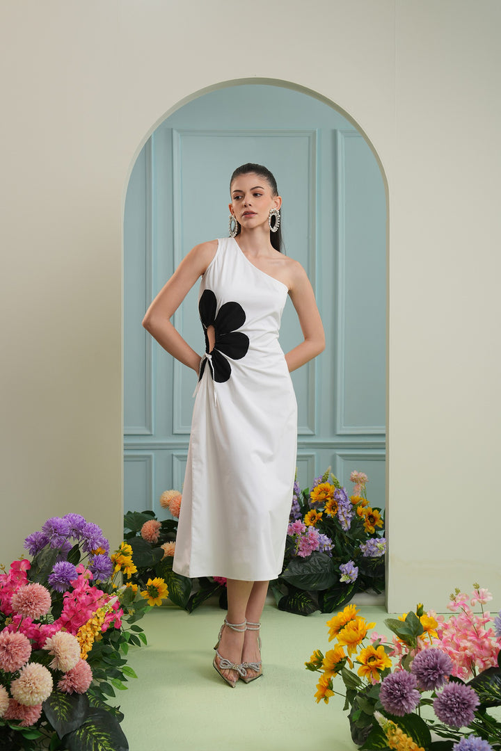 Popyland dress- white