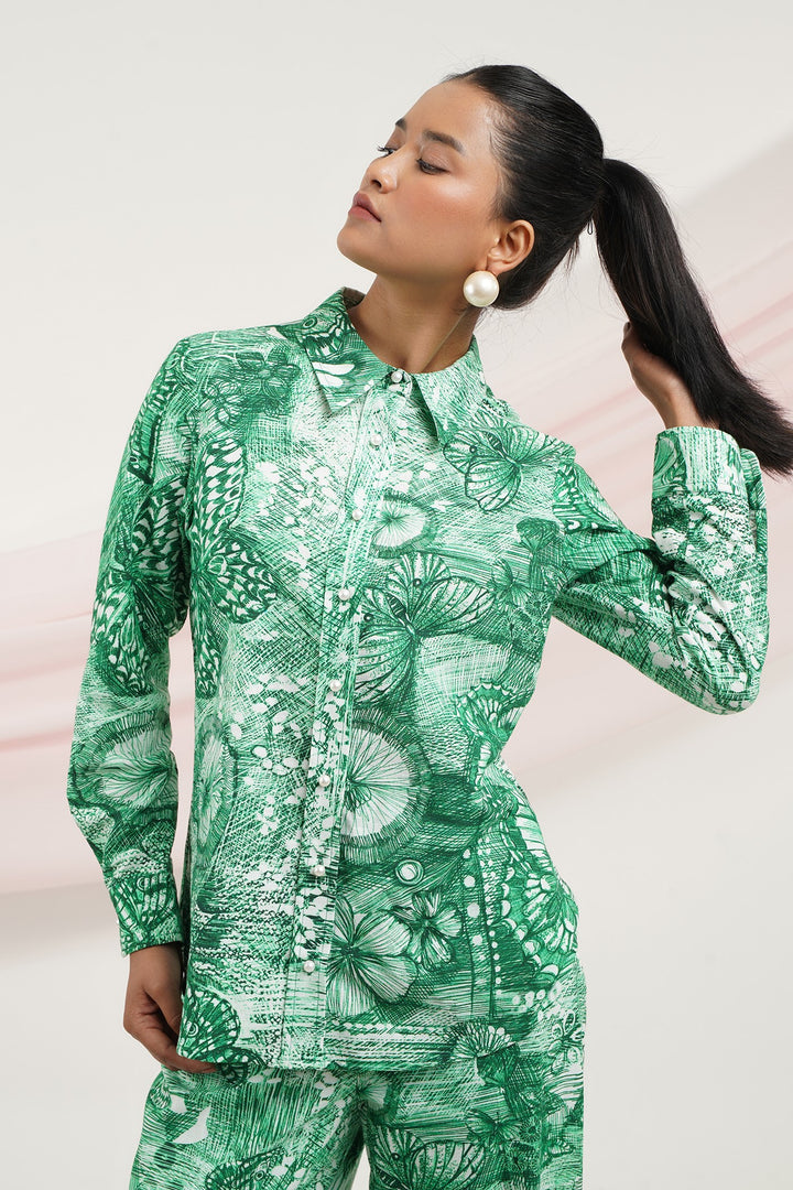 Wing It Top- Green Butterfly