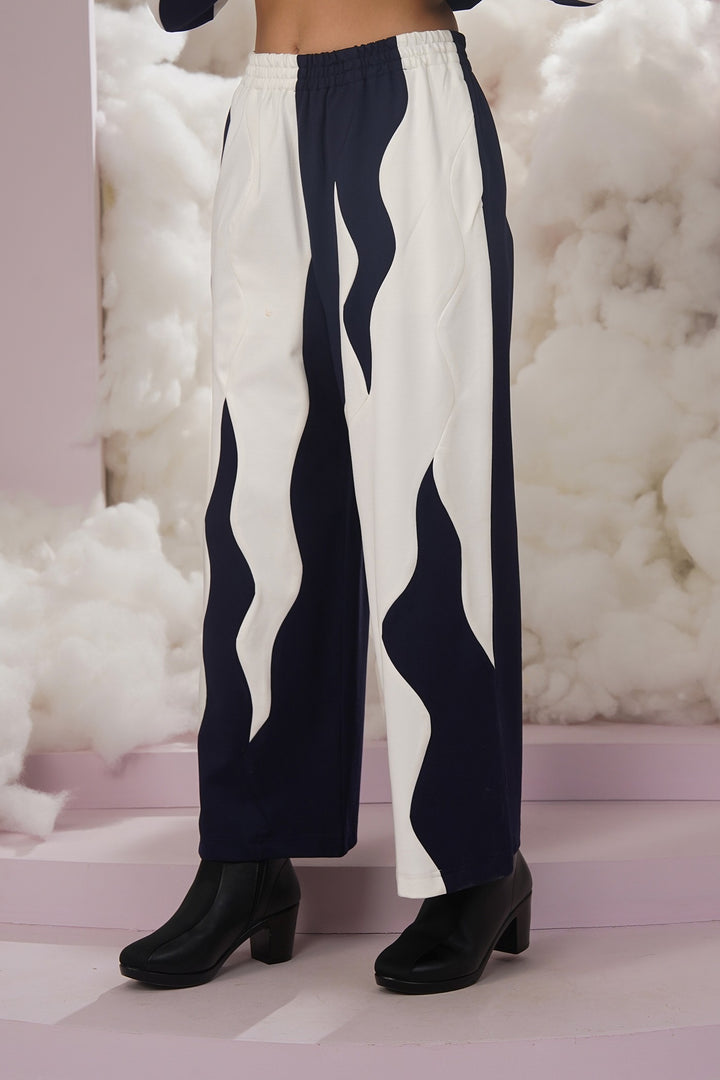 Basket pants- blue and white