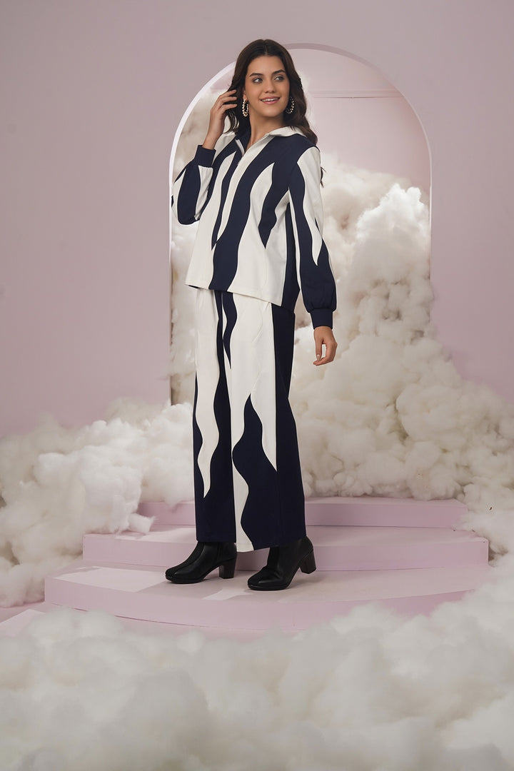 Basket jacket- blue and white