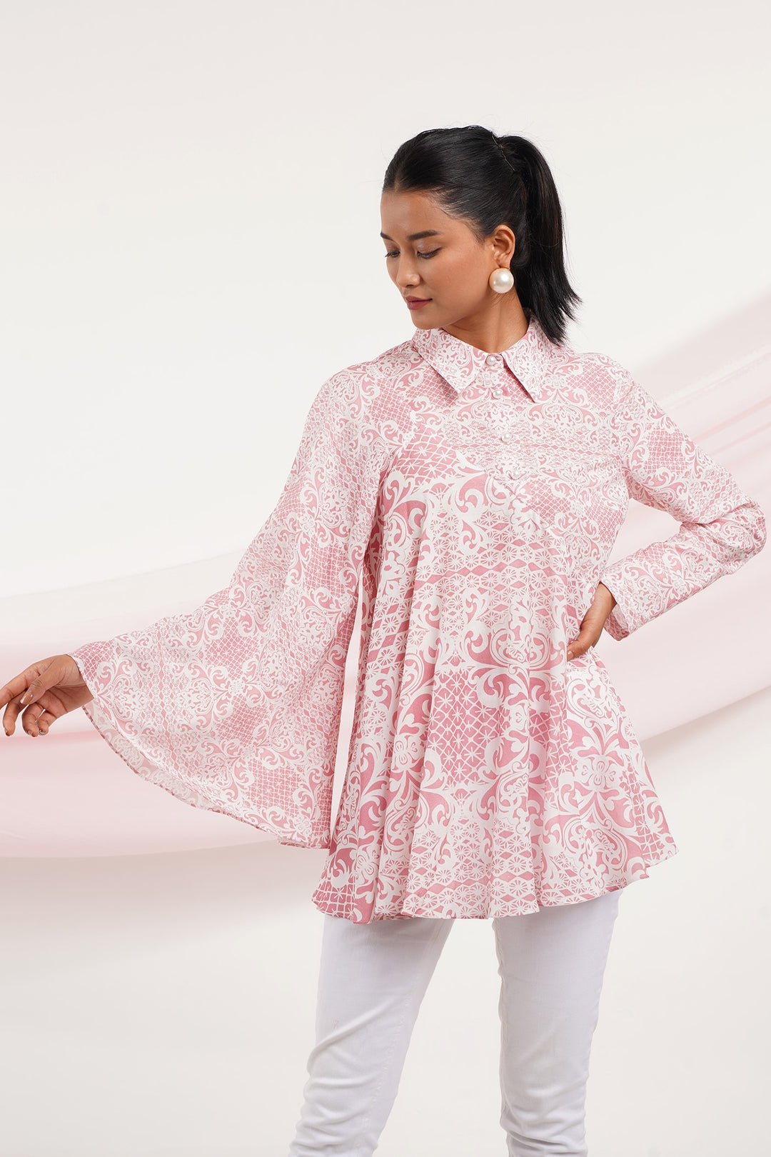 Roothi Top- Pink Lace