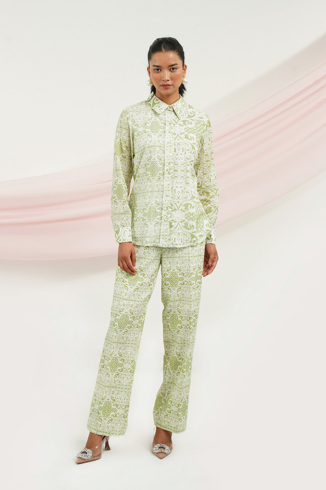 Wing It Top- Green Lace