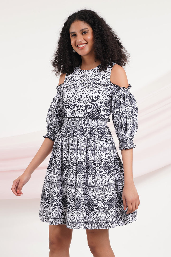 Forever Yours Dress - Lace Black