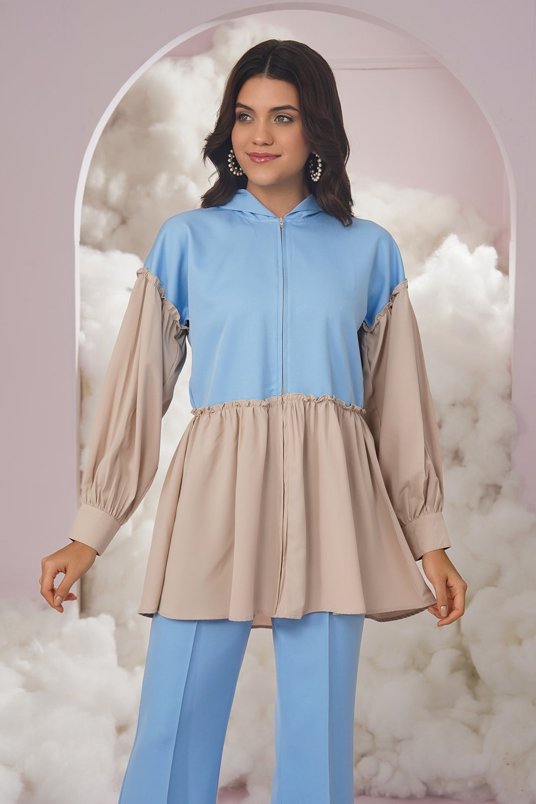 The OG top - blue and beige