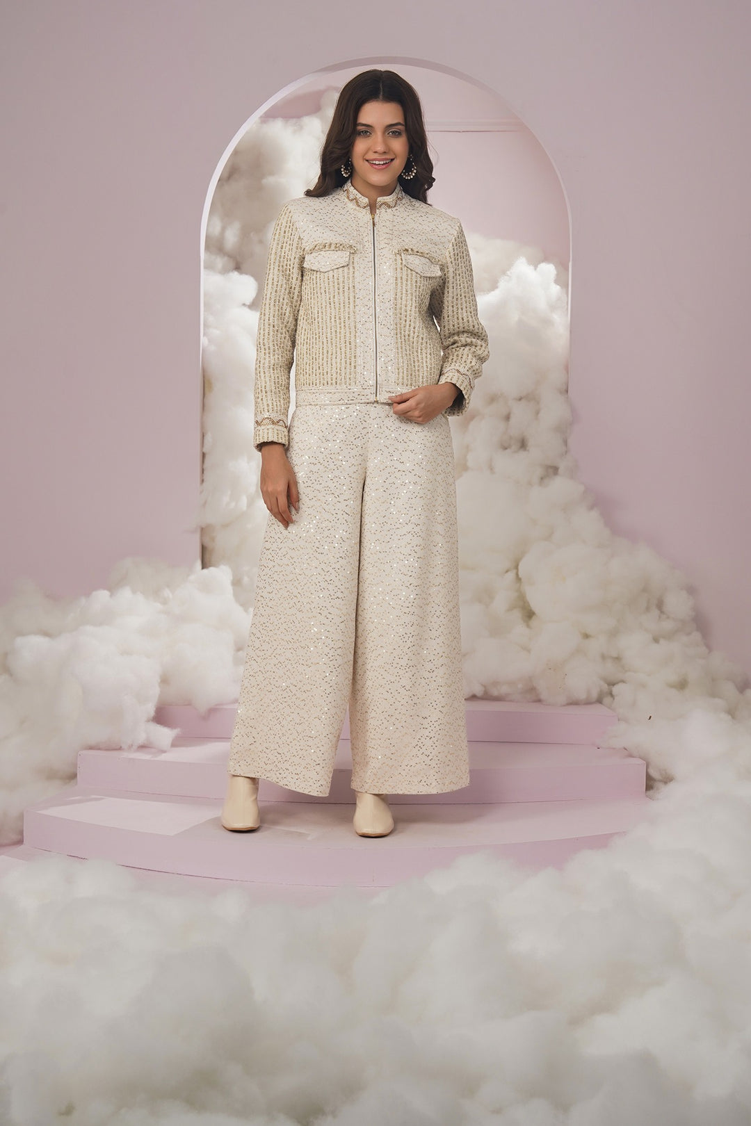 la swiss  pants- white sequence