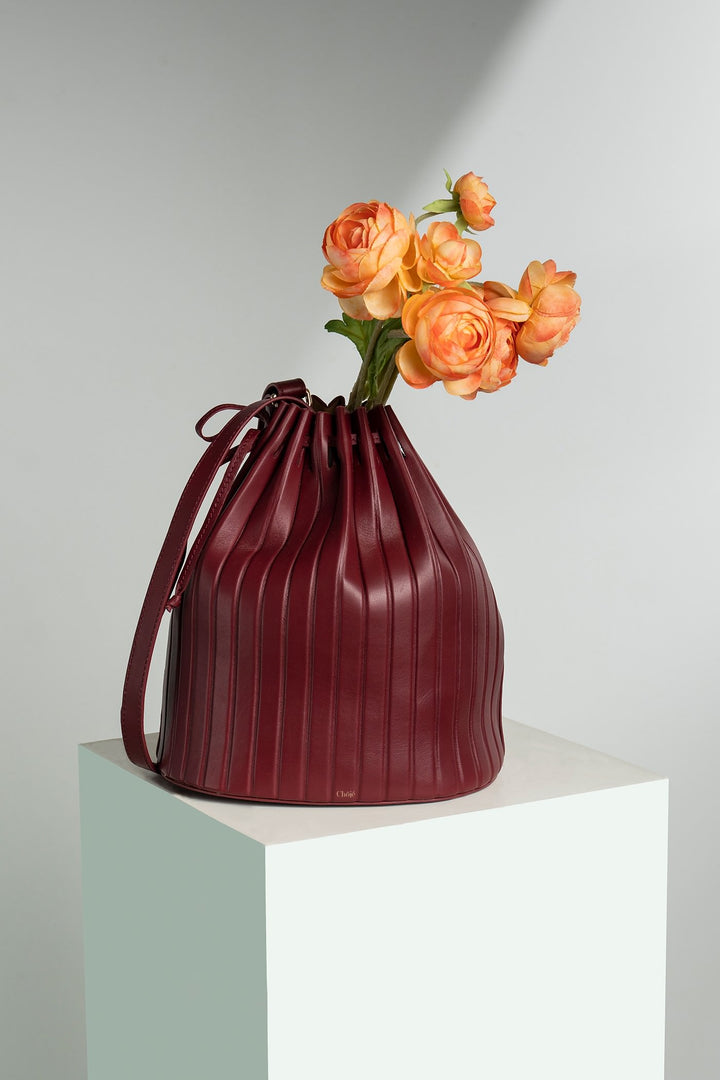 Leo Bucket Bag - Cherry