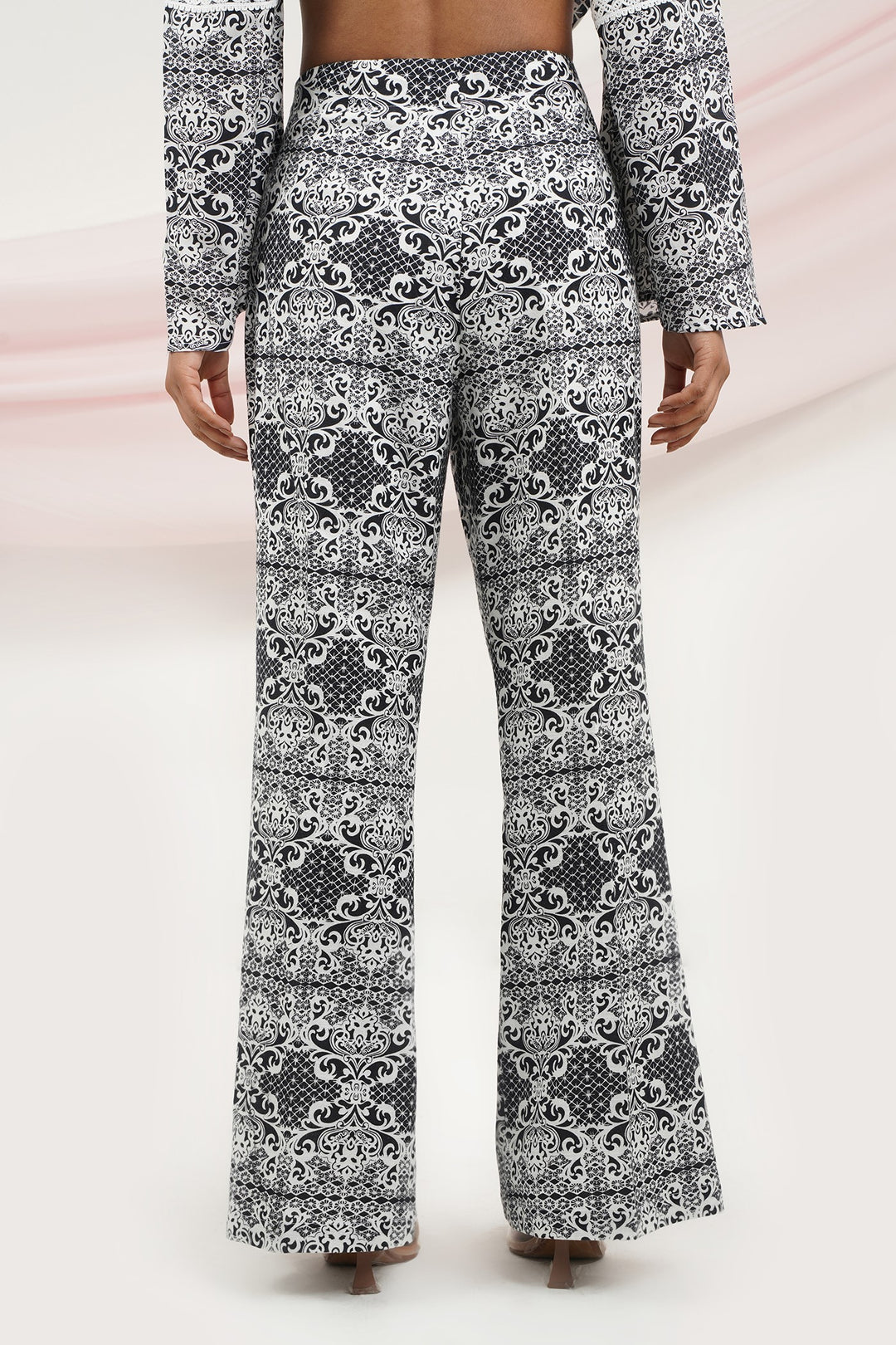 Lady Like Pants- Black