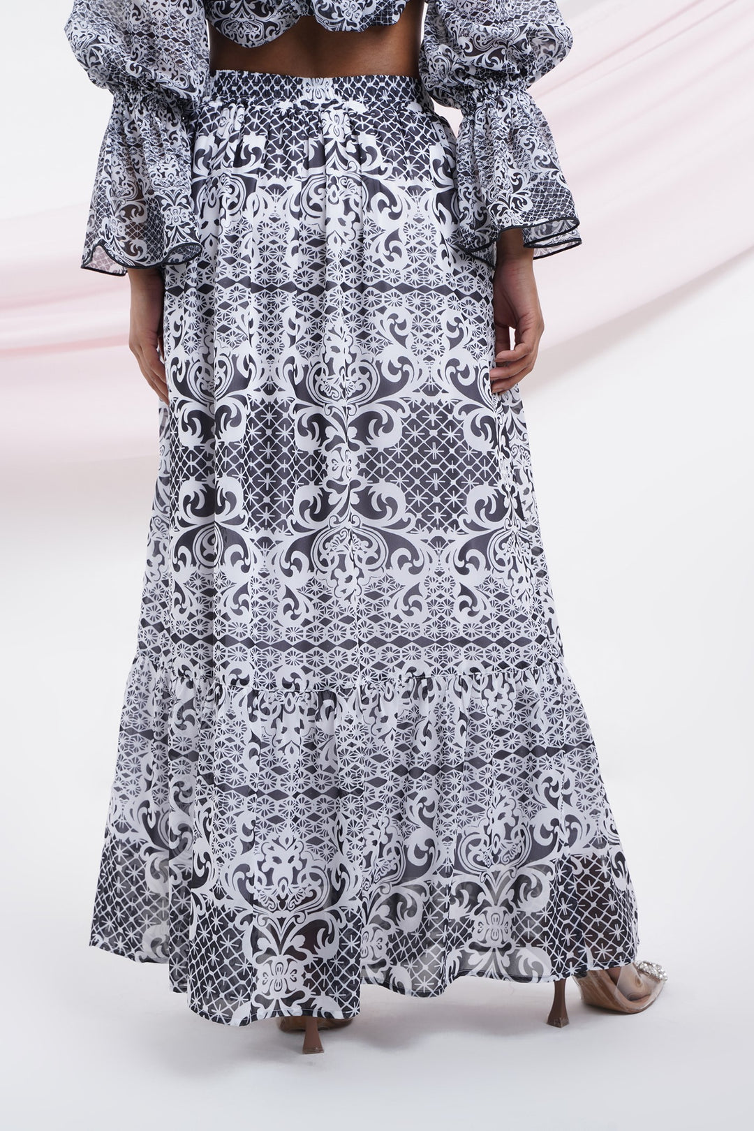 Taki Taki Skirt- Black Lace