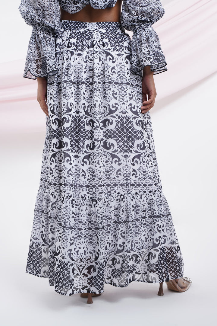 Taki Taki Skirt- Black Lace