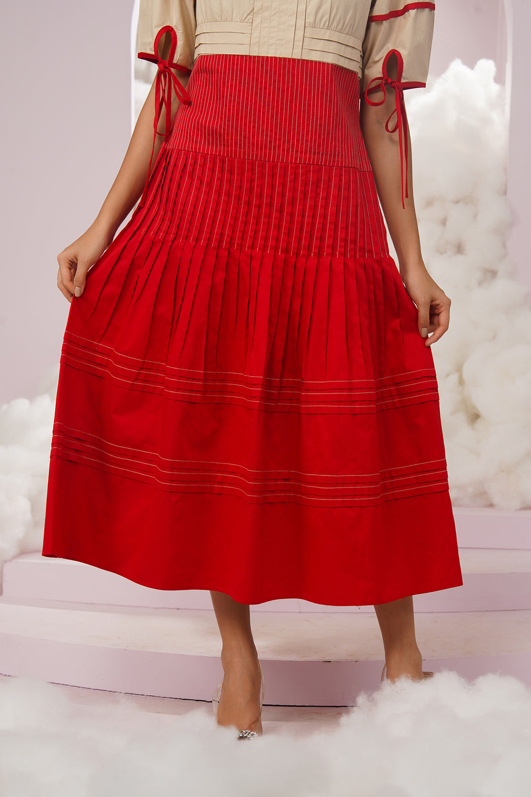 daisy dress- beige and red