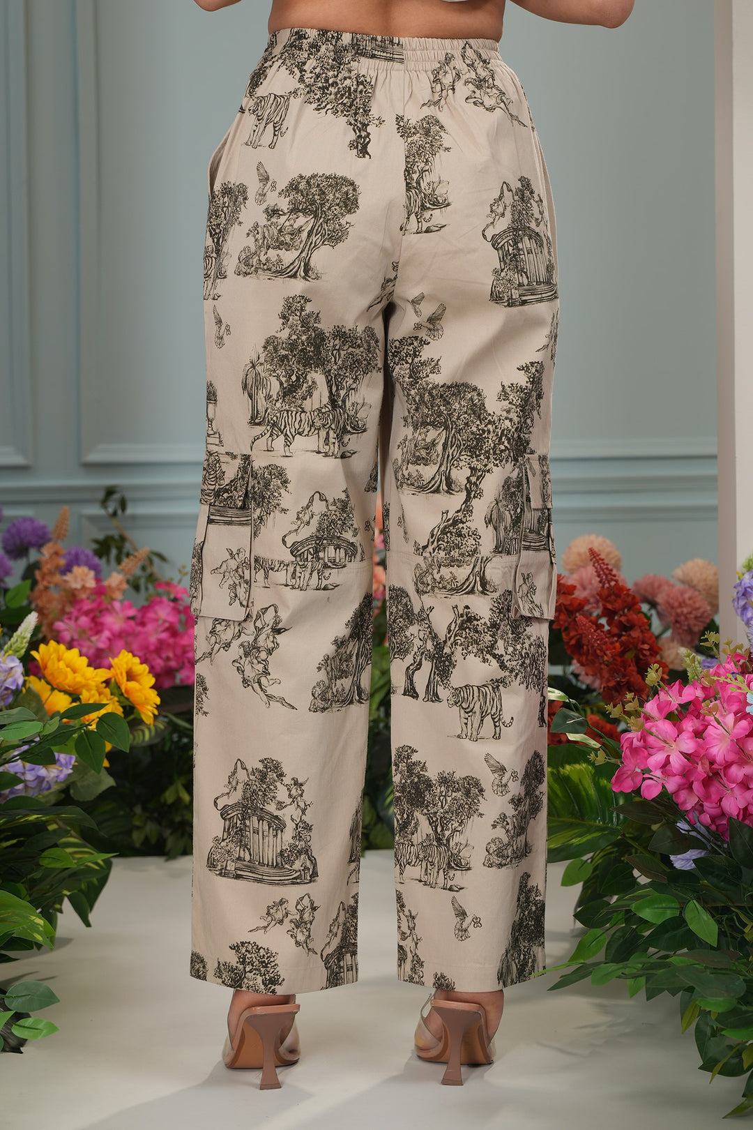 Lolita Cargo Pants - Toile Beige