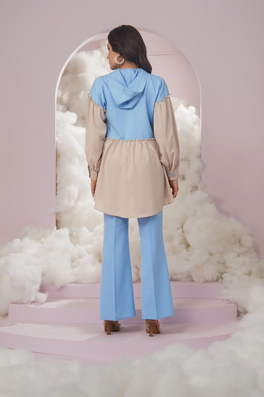 The OG top - blue and beige