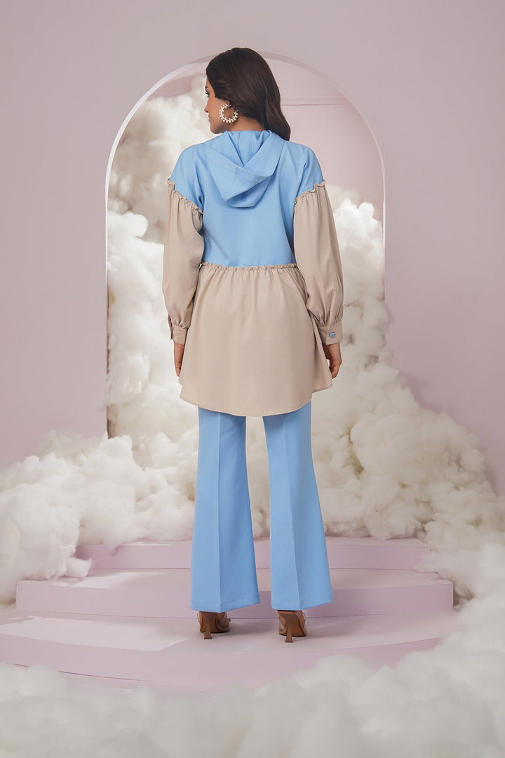 The OG top - blue and beige