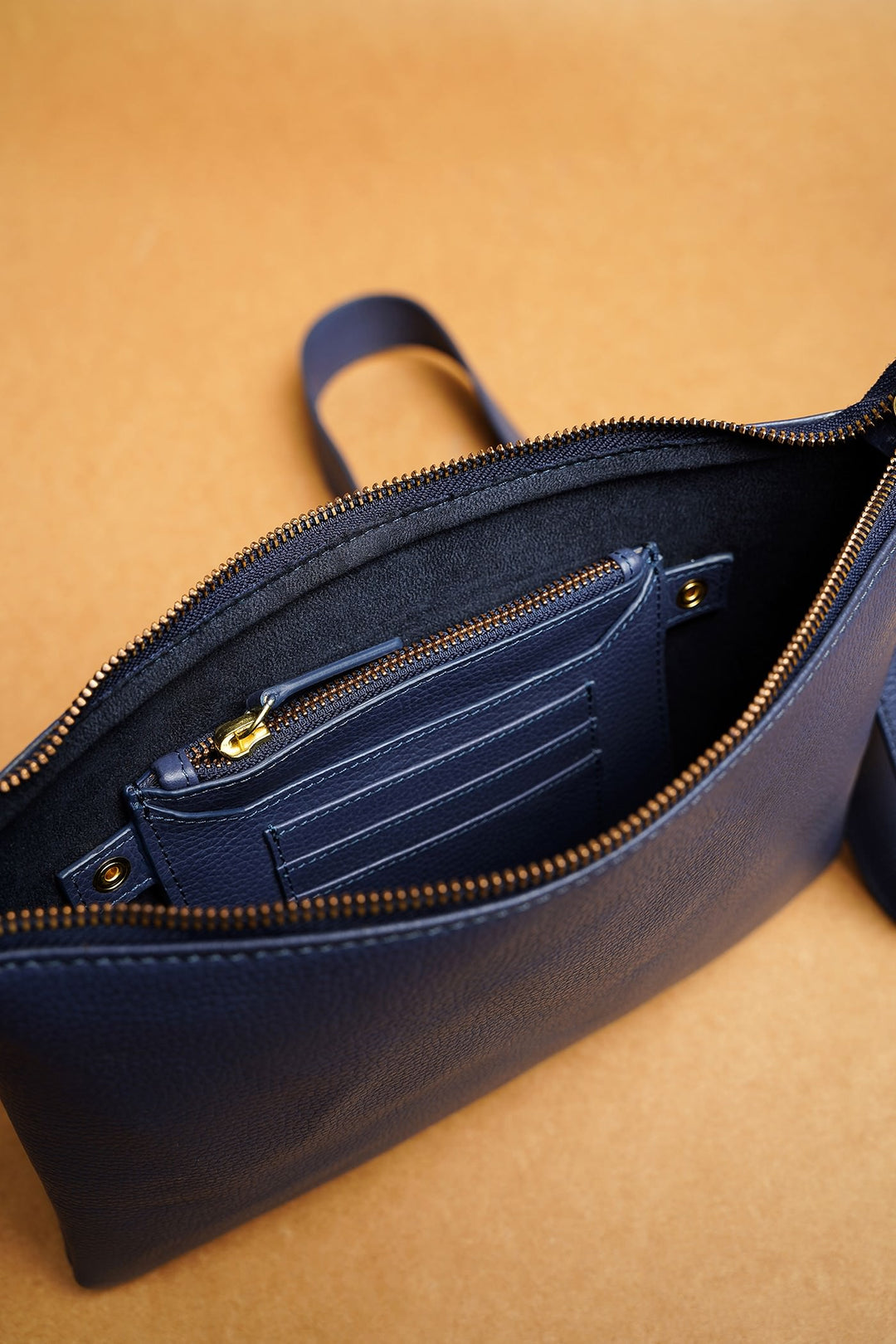 Hushy Cross-Body - Navy